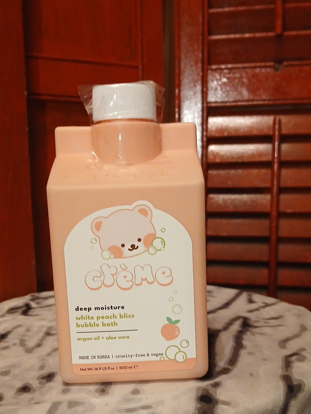 The Creme Shop White Peach Bliss Bubble Bath